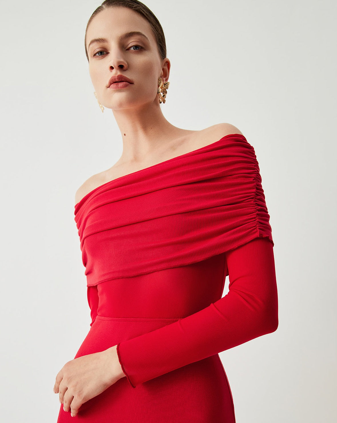 Sophisticated Dress with a Clean Classic Look