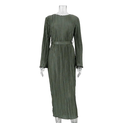 Polished Dress with an Effortless Classic Look