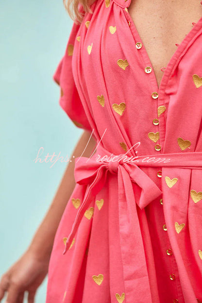 Beautifully Finished Dress in a Timeless Design