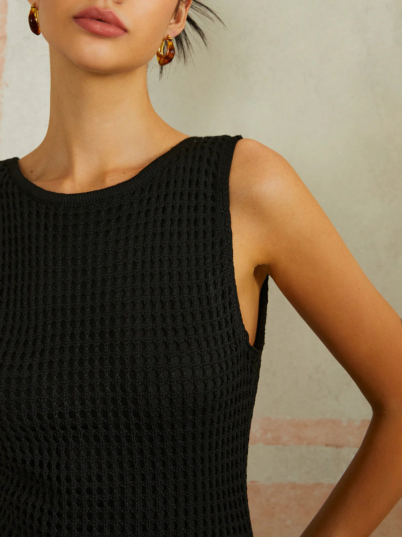 Beautifully Crafted Sweater in a Classic Style