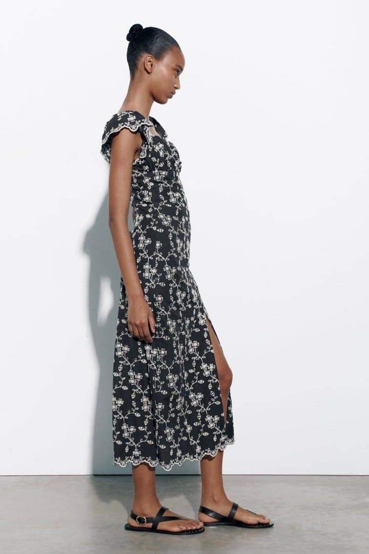 Elegantly Styled Dress for Everyday Wear