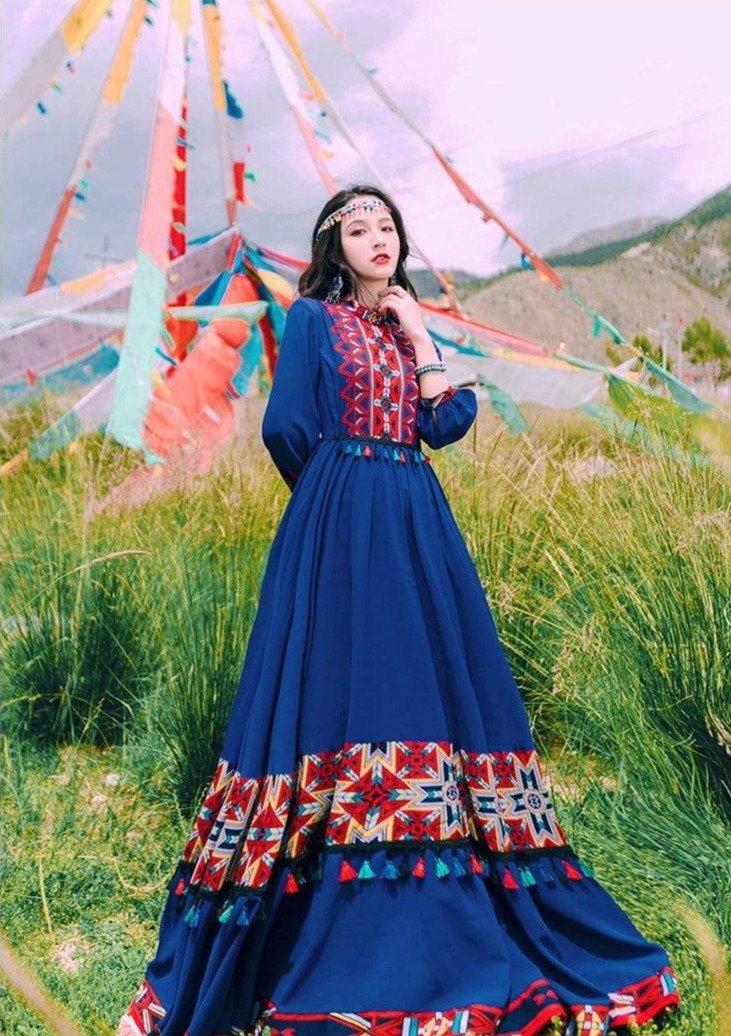 A Vintage Style Dress with Delicate Timeless Details