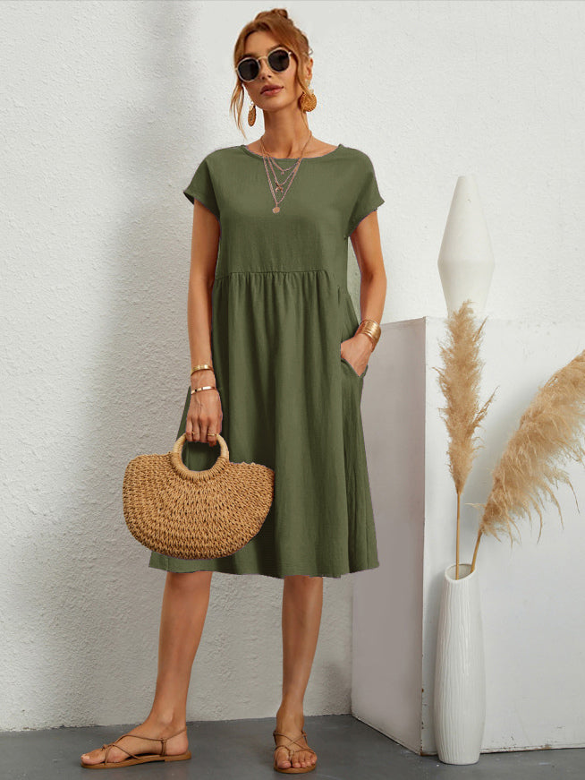 Classic Vintage Dress with a Flattering Fit