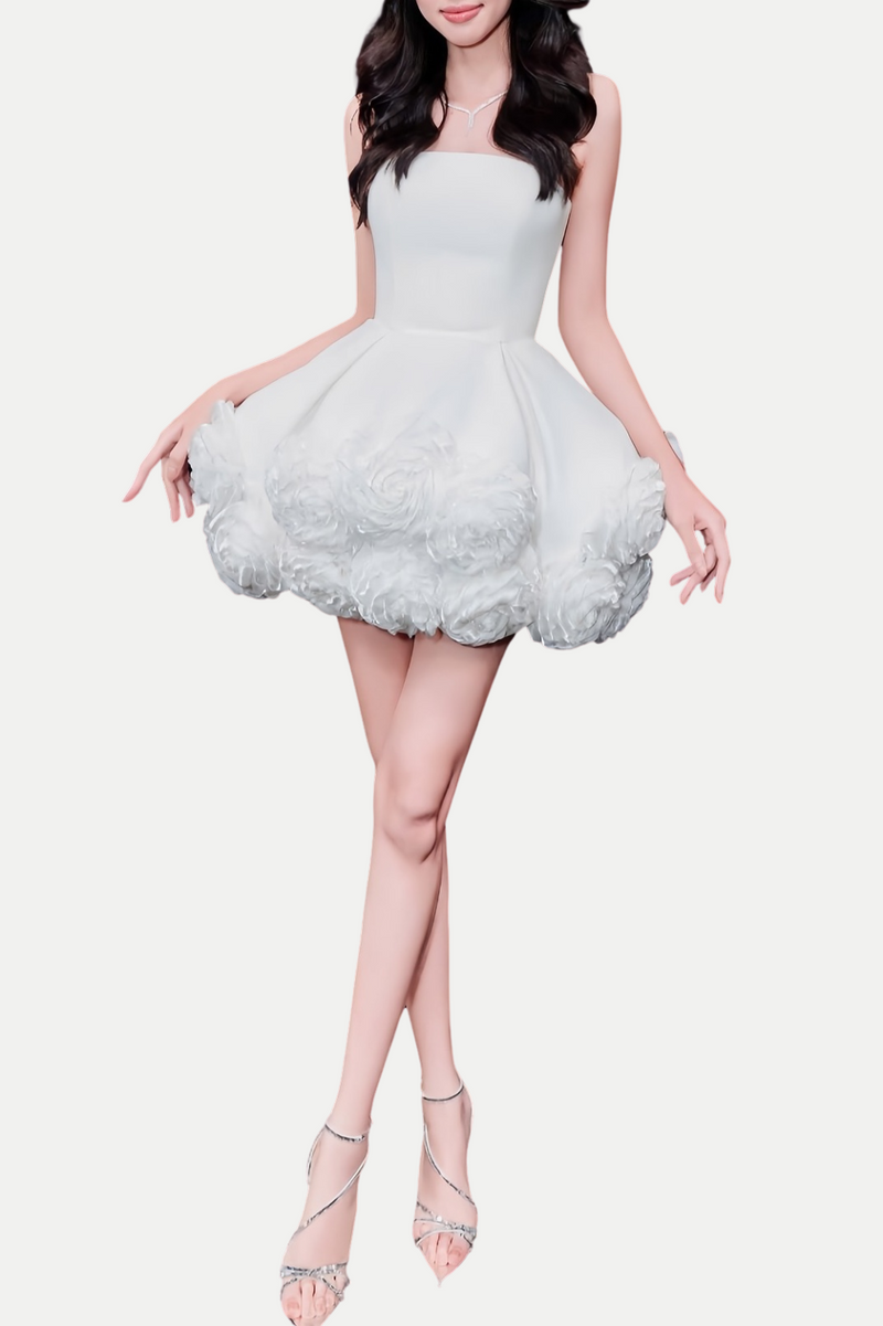 Effortlessly Elegant Dress with a Timeless Design