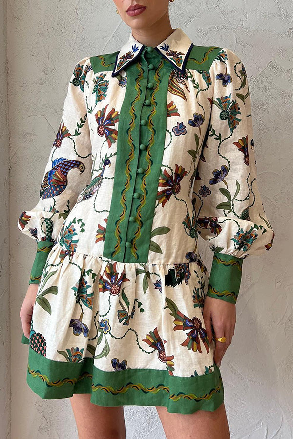 Classic Vintage Dress with a Flattering Fit