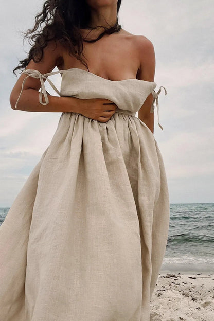 Effortlessly Elegant Dress with a Timeless Design