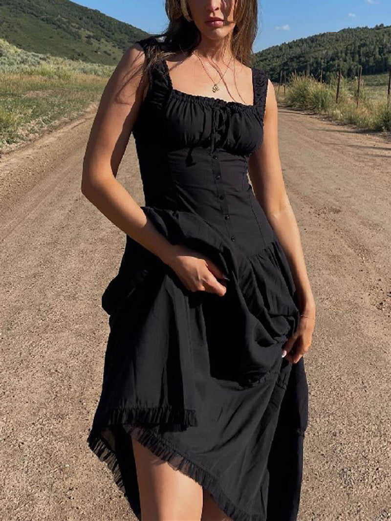 Well Tailored Dress with a Graceful Silhouette