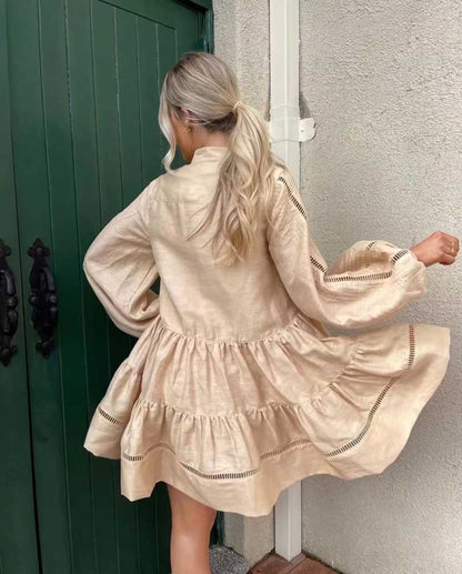 Beautifully Finished Dress in a Timeless Design