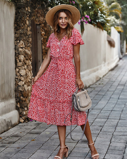 Classic Vintage Dress with a Flattering Fit