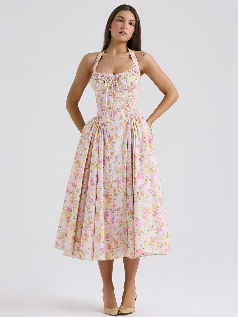 Classic Vintage & Enduringly Stylish Dress
