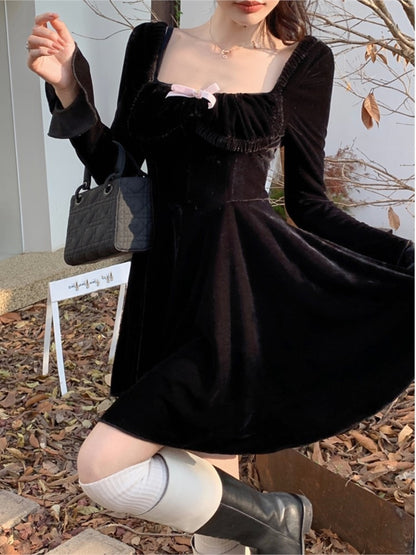 A Vintage Style Dress with Delicate Timeless Details
