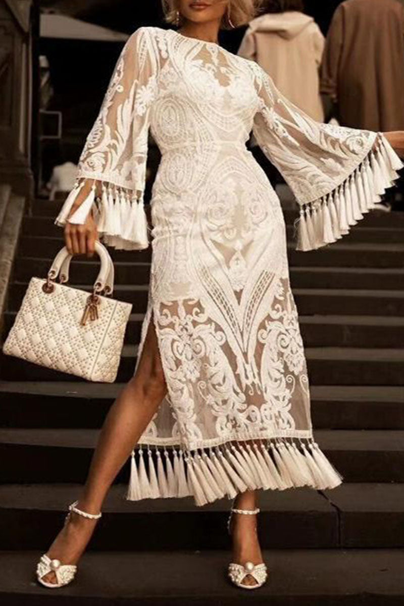 Well Tailored Dress with a Graceful Silhouette