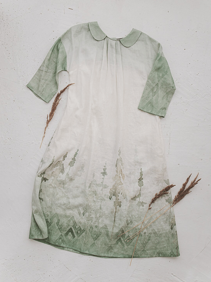 Beautifully Finished Dress in a Timeless Design
