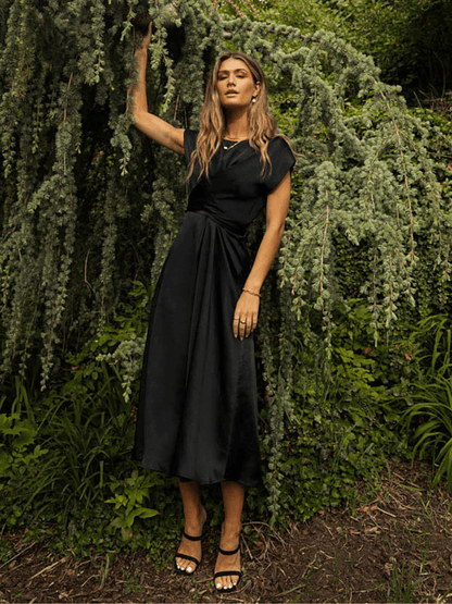 Elegantly Styled Dress for Everyday Wear