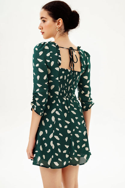 Elegantly Styled Dress for Everyday Wear