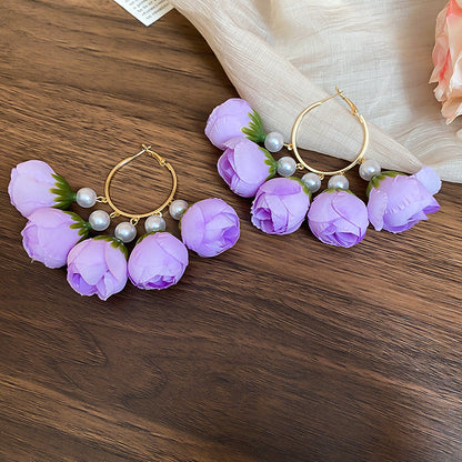 Beautiful Silver Earring with Unique Style