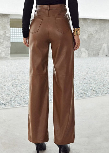 Effortlessly Elegant Pants with a Timeless Design