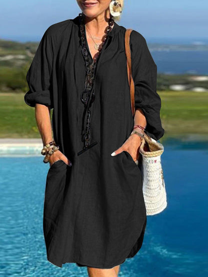 Classic Vintage Dress with a Flattering Fit