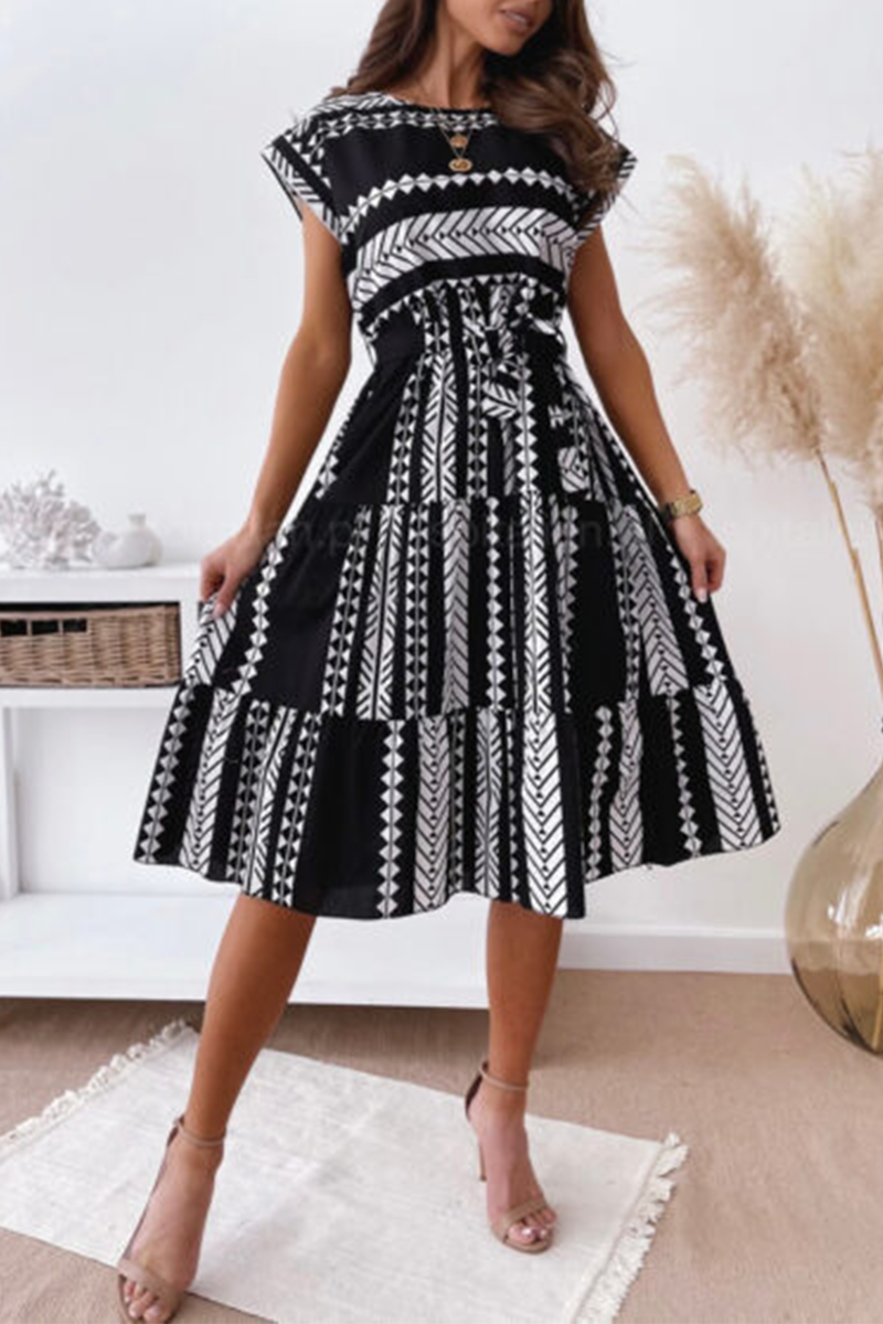 Classic Vintage & Enduringly Stylish Dress
