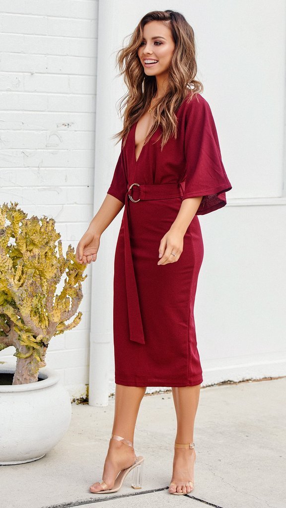 Beautifully Crafted Dress in a Classic Style