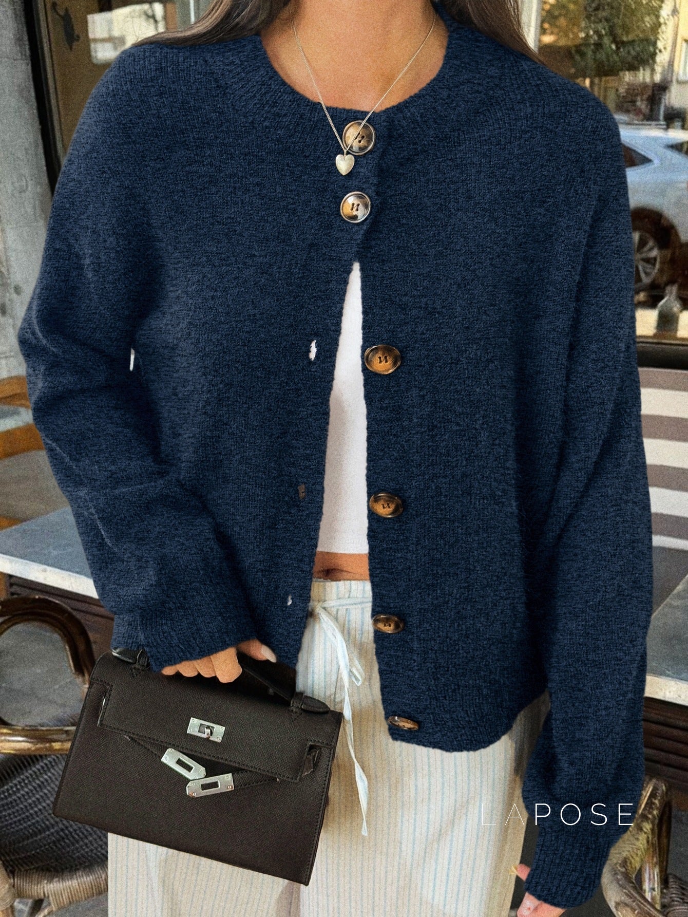 Gracefully Styled Cardigan for Any Occasion