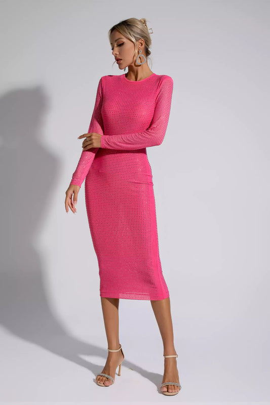Beautifully Finished Dress in a Timeless Design