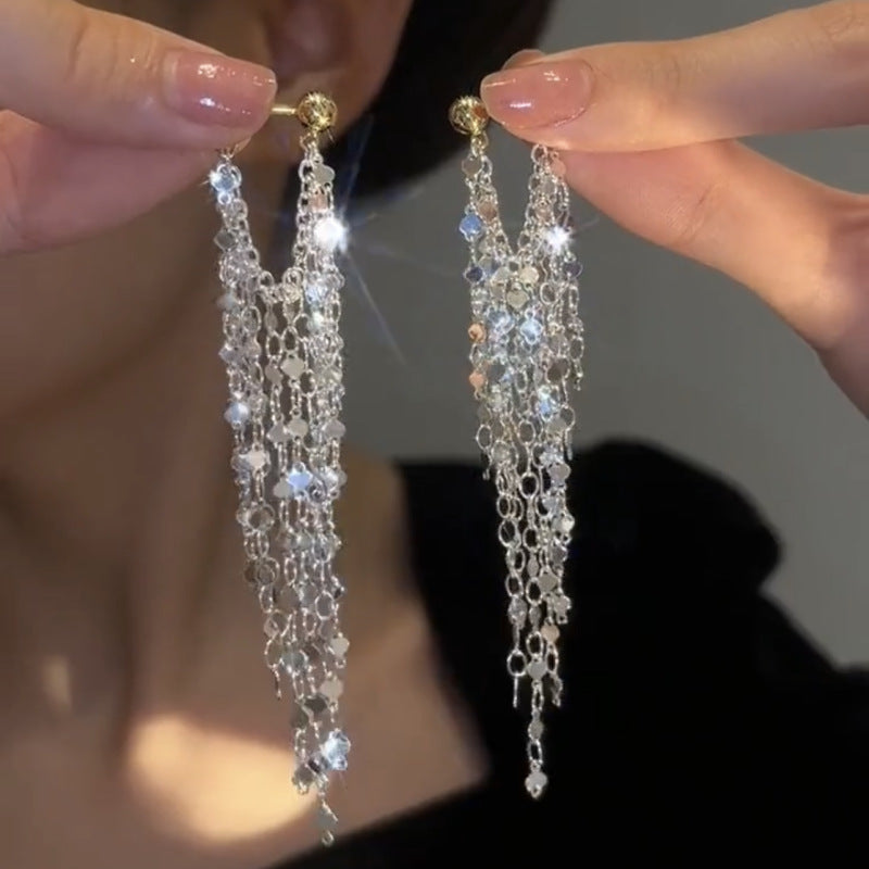 Romantic Earring for Special Moments
