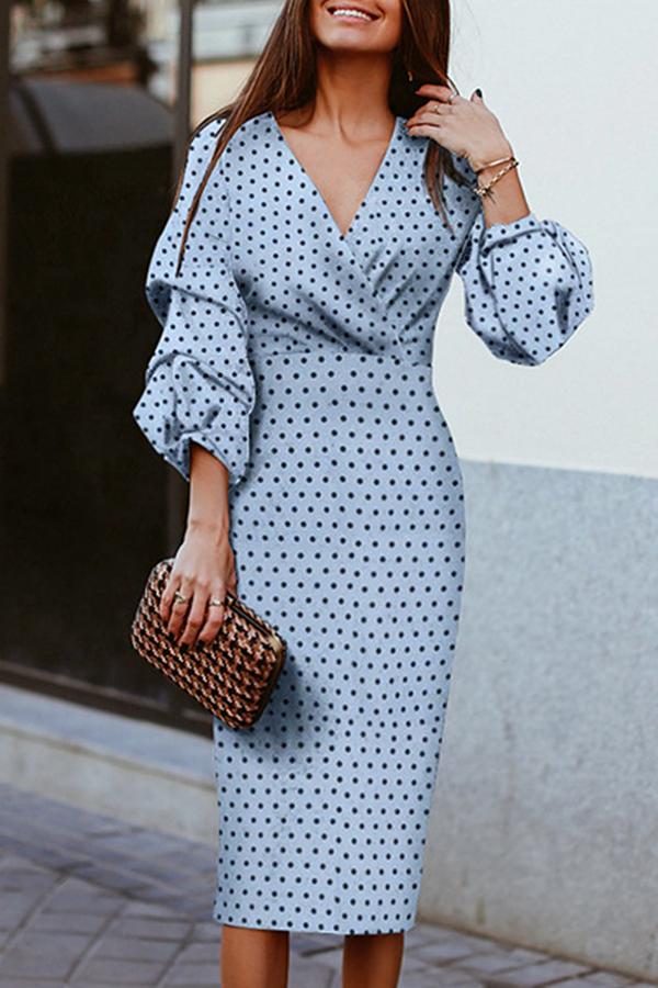 Polished Dress with an Effortless Classic Look