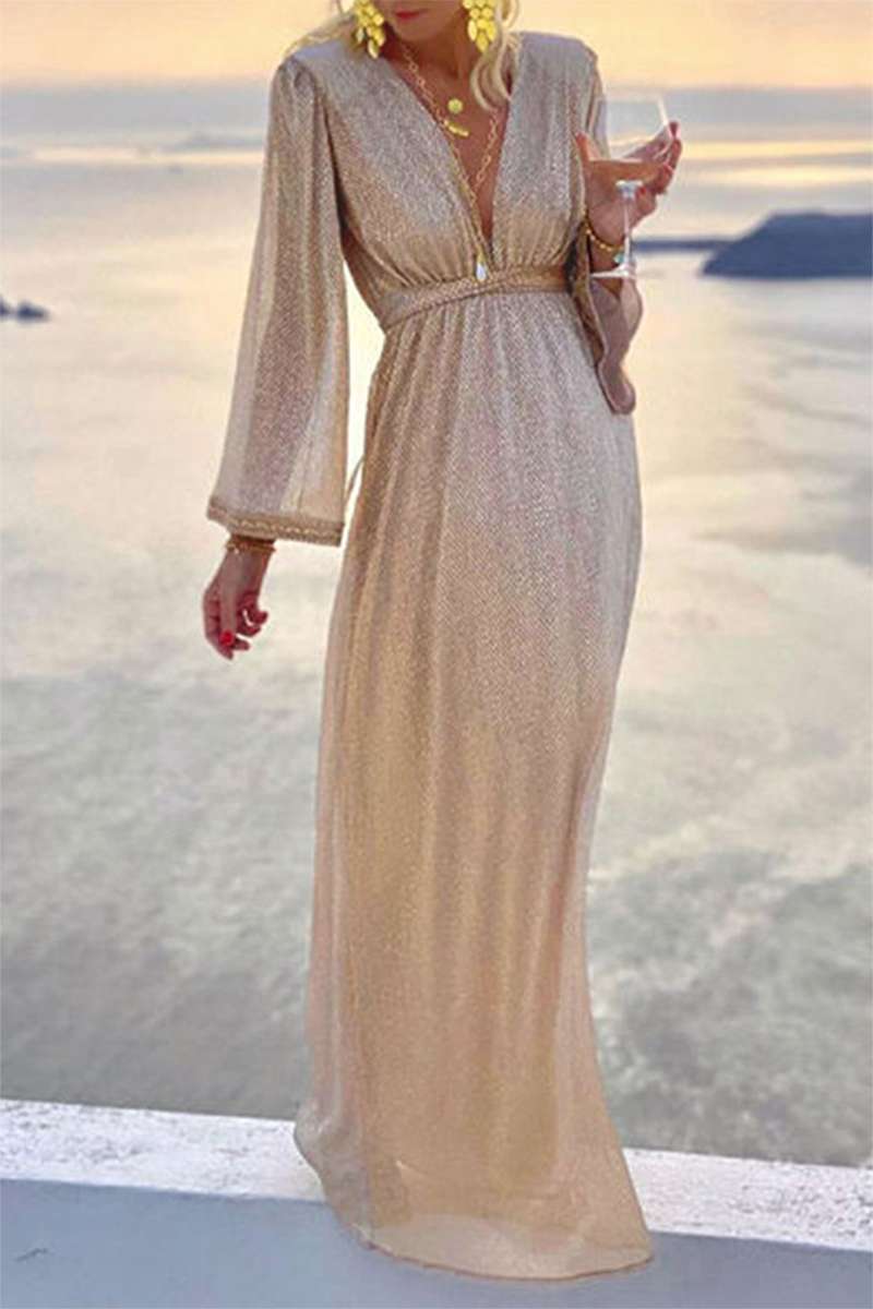 Effortlessly Elegant Dress with a Timeless Design