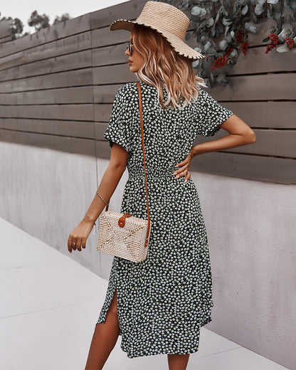 Classic Vintage & Enduringly Stylish Dress
