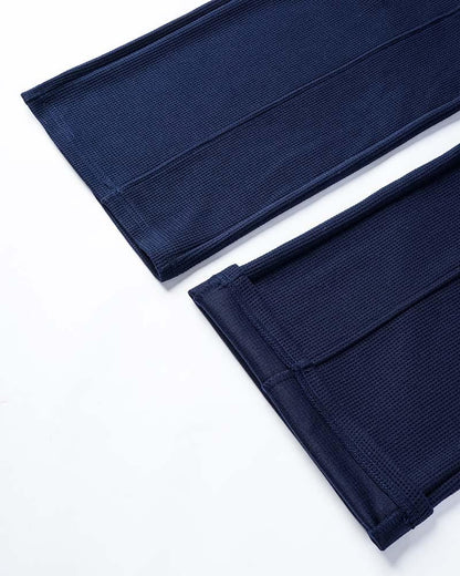 Effortlessly Elegant Pants with a Timeless Design