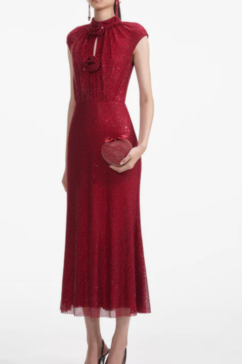 Effortlessly Elegant Dress with a Timeless Design