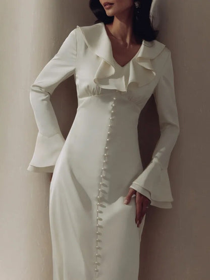 Beautifully Crafted Dress in a Classic Style