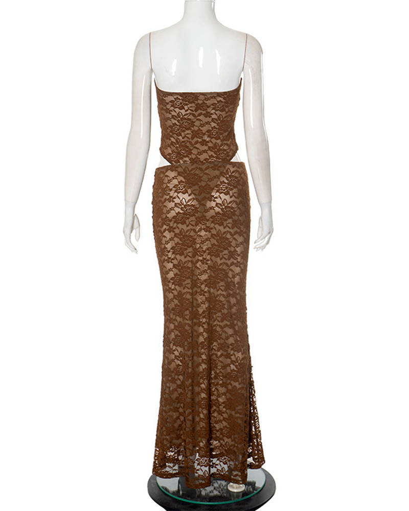 Effortlessly Elegant Garment with a Timeless Design