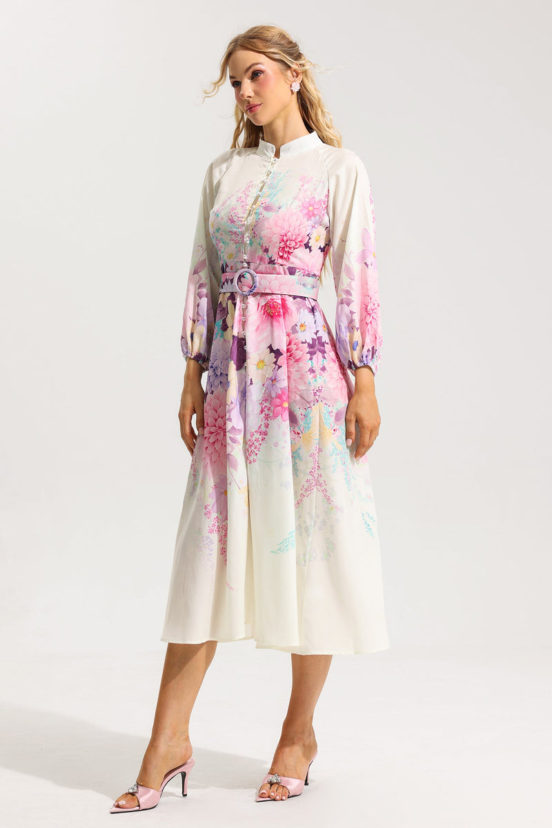 Beautifully Finished Dress in a Timeless Design