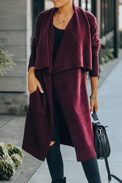 Sophisticated Garment with a Clean Classic Look
