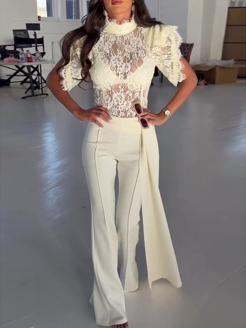 Effortlessly Elegant Pants with a Timeless Design