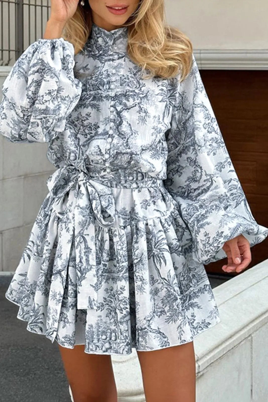 Gracefully Styled Dress for Any Occasion