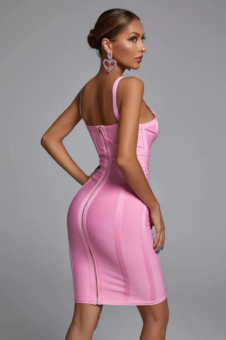 Sophisticated Dress with a Clean Classic Look