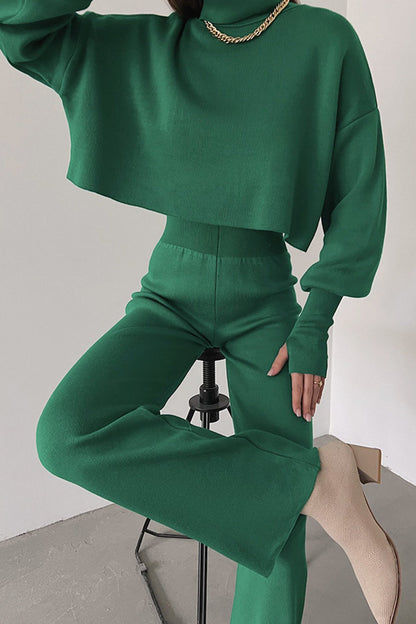 Classic Vintage Pants with a Flattering Fit