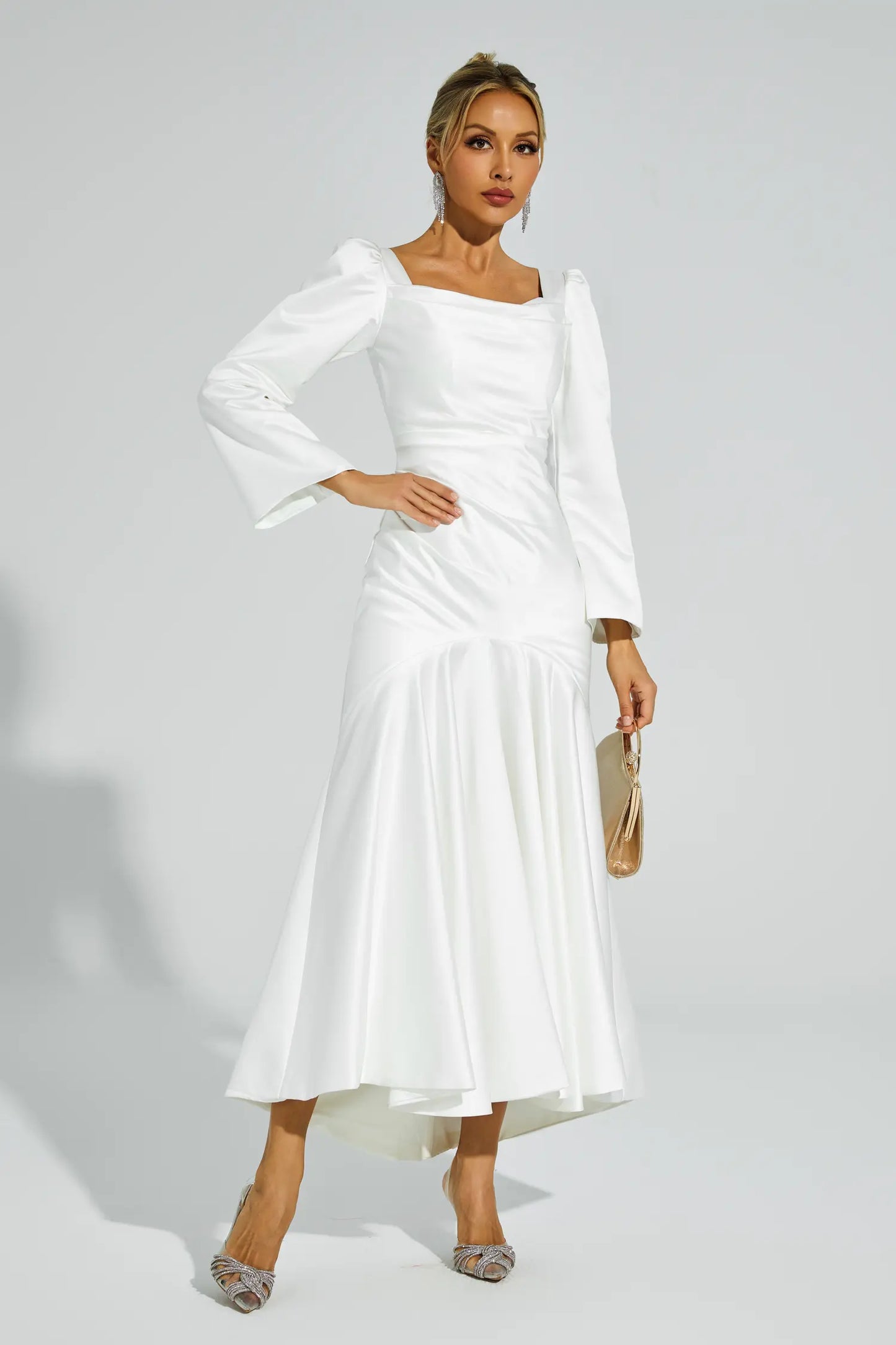 Sophisticated Dress with a Clean Classic Look
