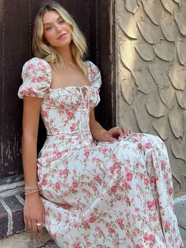 Classic Vintage & Enduringly Stylish Dress