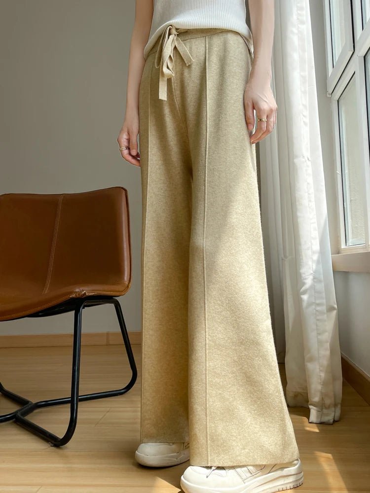 Sophisticated Pants with a Clean Classic Look