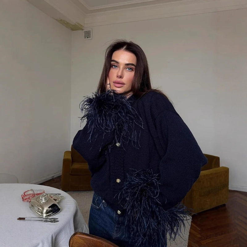 Effortlessly Elegant Cardigan with a Timeless Design