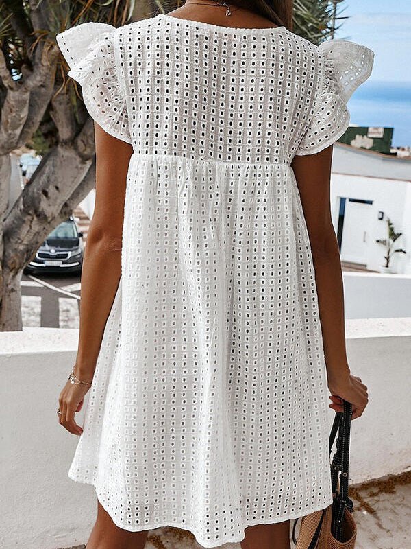 Beautifully Crafted Dress in a Classic Style