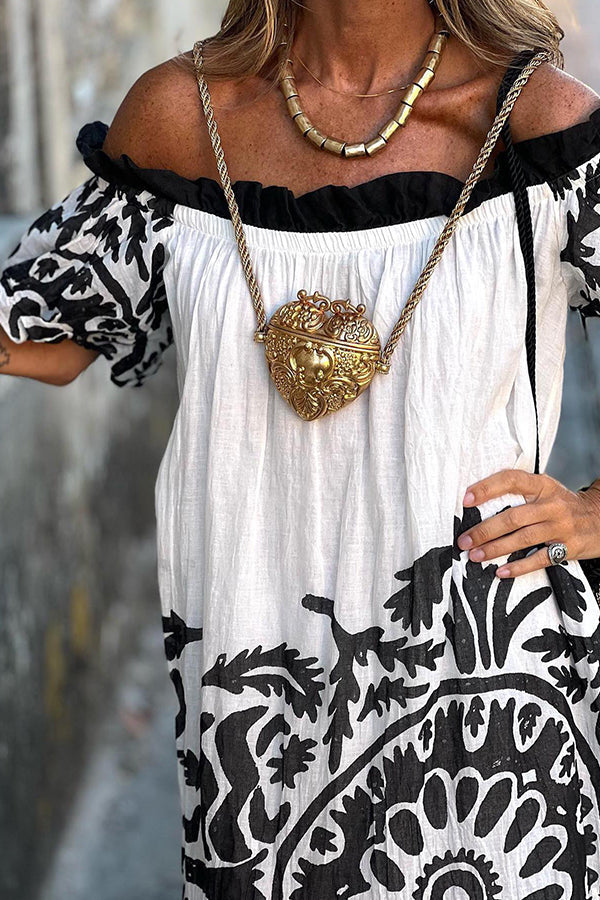 Effortlessly Elegant Dress with a Timeless Design