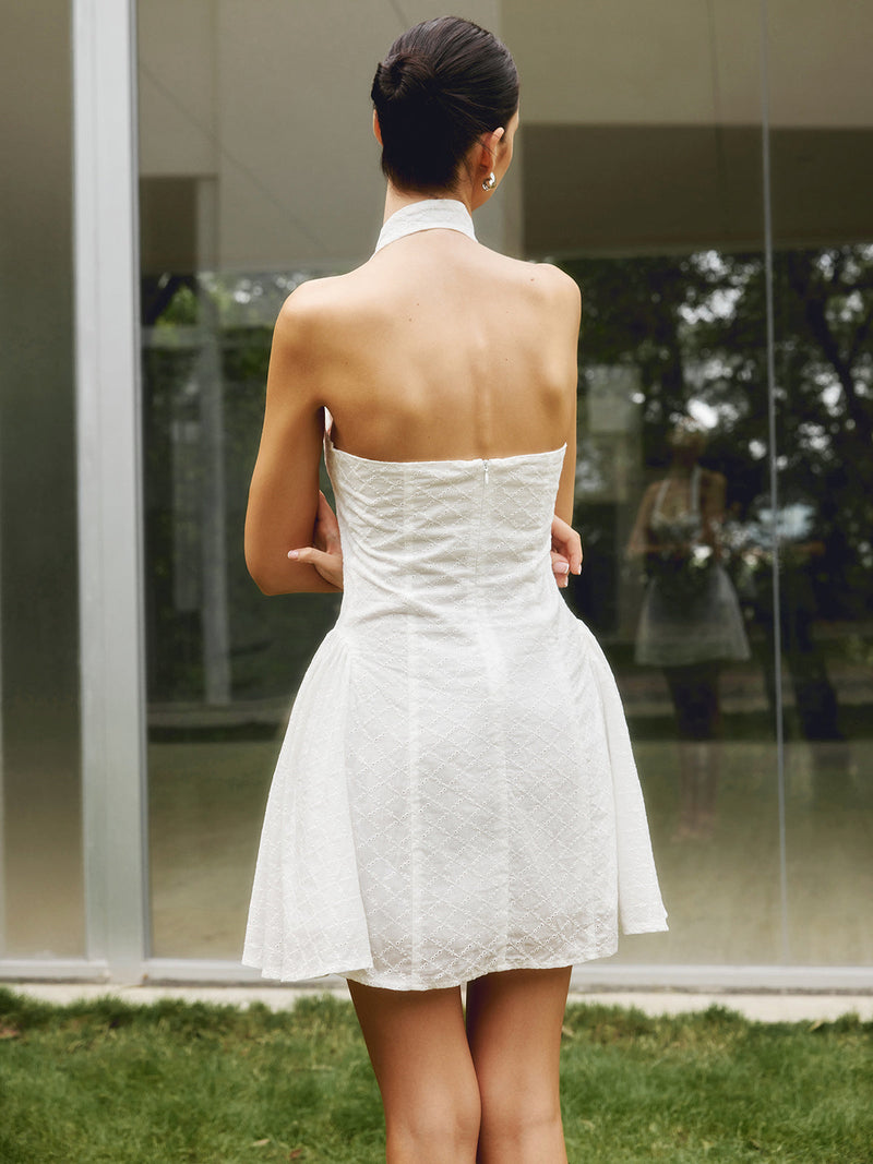 Sophisticated Dress with a Clean Classic Look