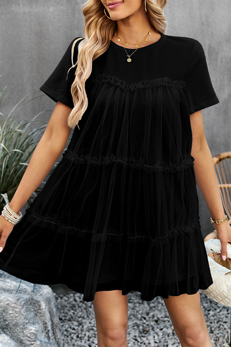 Well Tailored Dress with a Graceful Silhouette