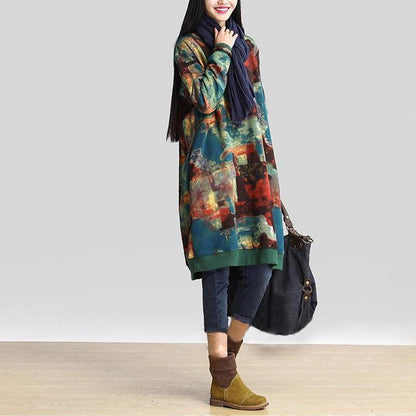 Well Tailored Sweater with a Graceful Silhouette