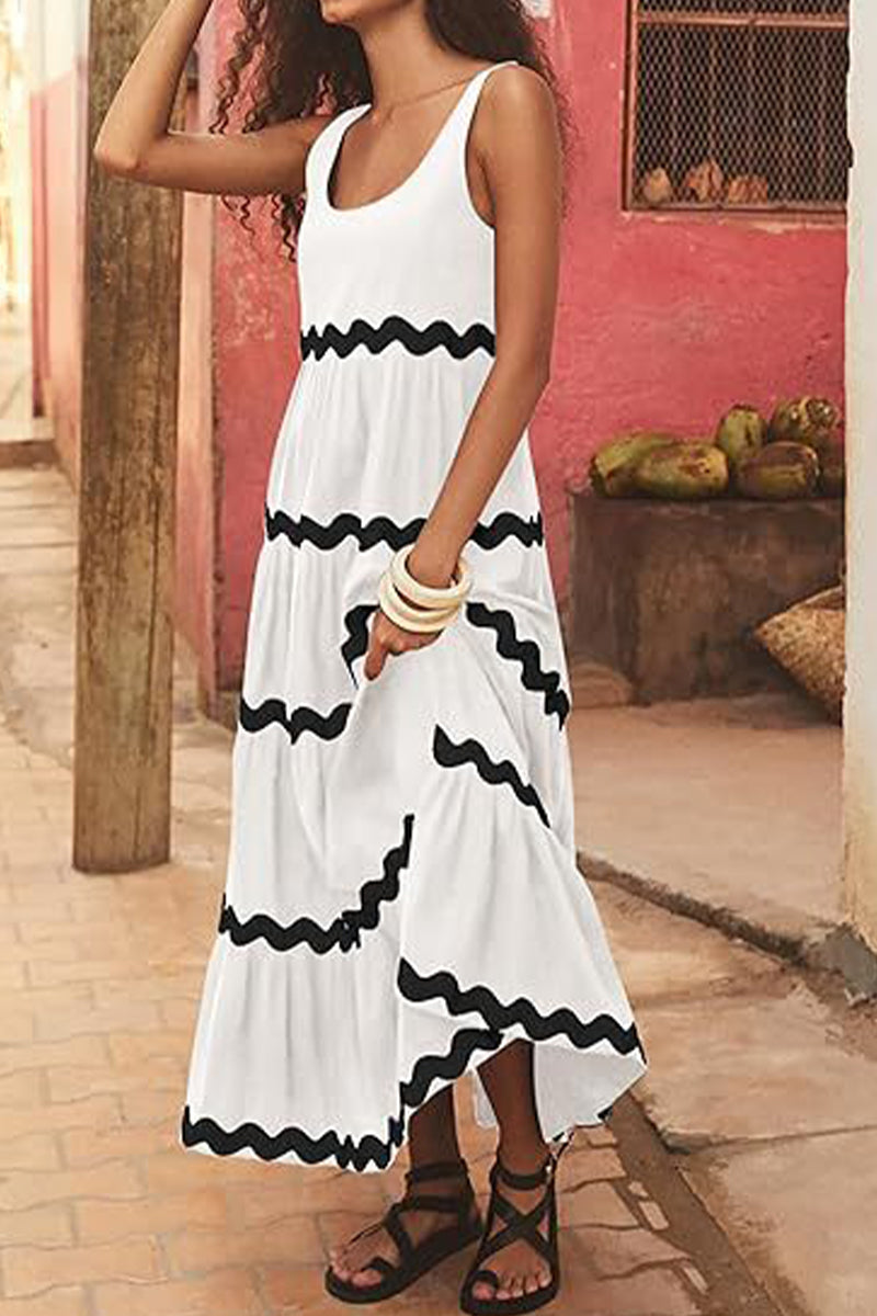 Gracefully Styled Dress for Any Occasion